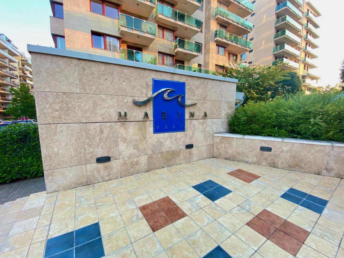 Marina Panorama Apartment & Garage Boedapest Buitenkant foto